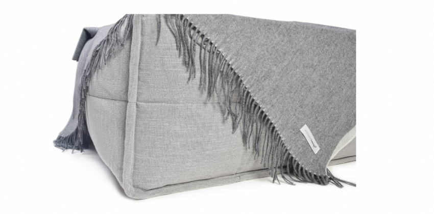 Ambient lounge Merino wool luxury throw